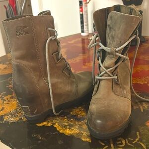 Sorel suede wedge heel boots